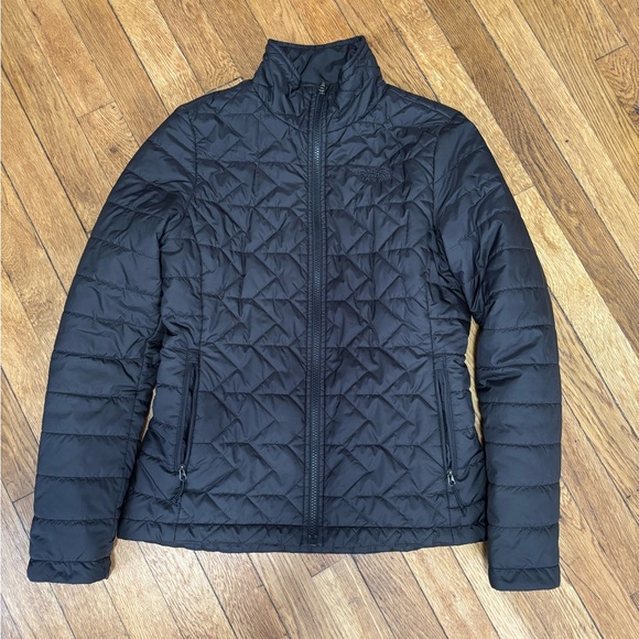 North Face Black Puffer Jacket - Picture 1 of 5